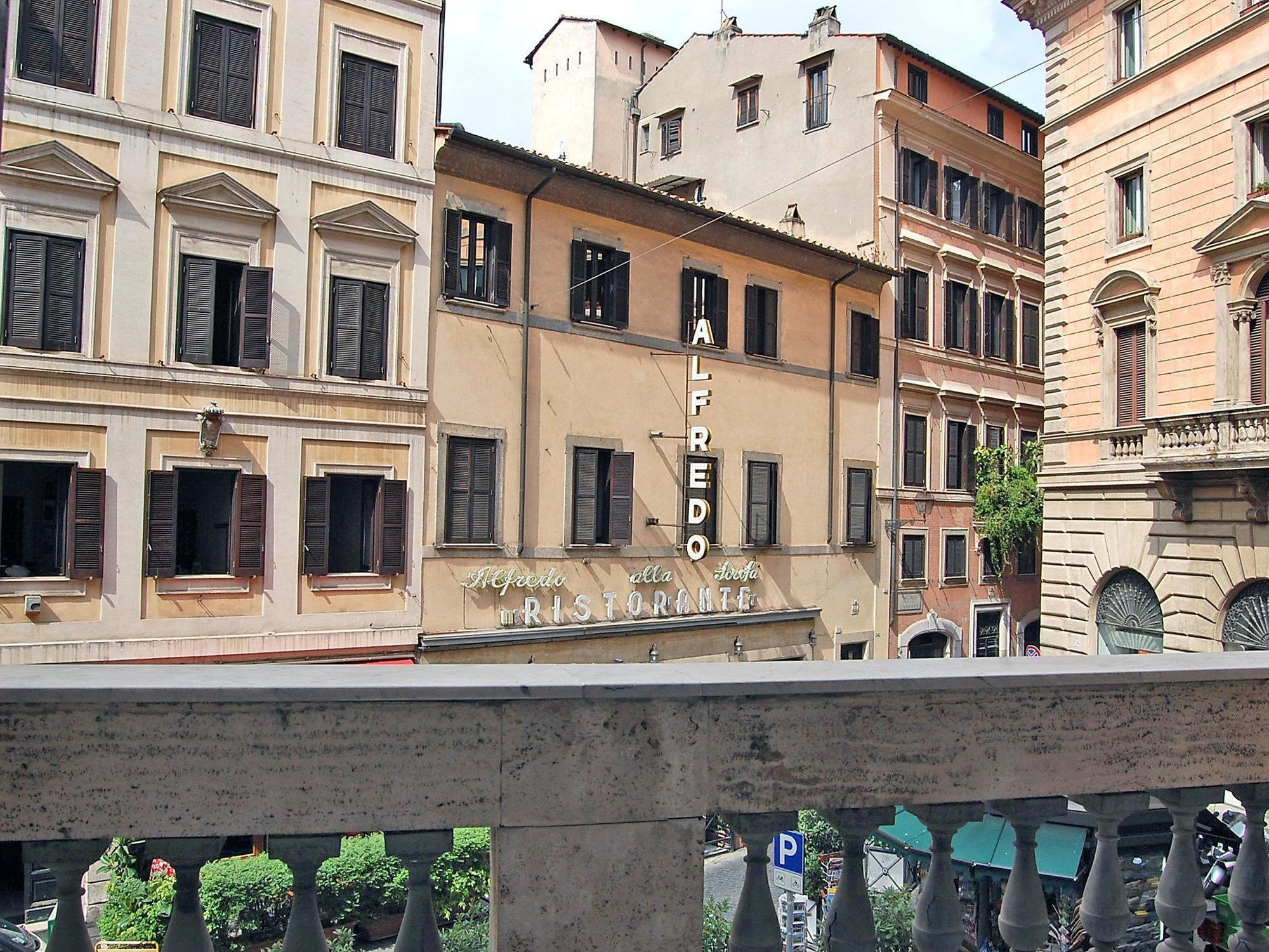 Ara Pacis Inn Rome Bagian luar foto